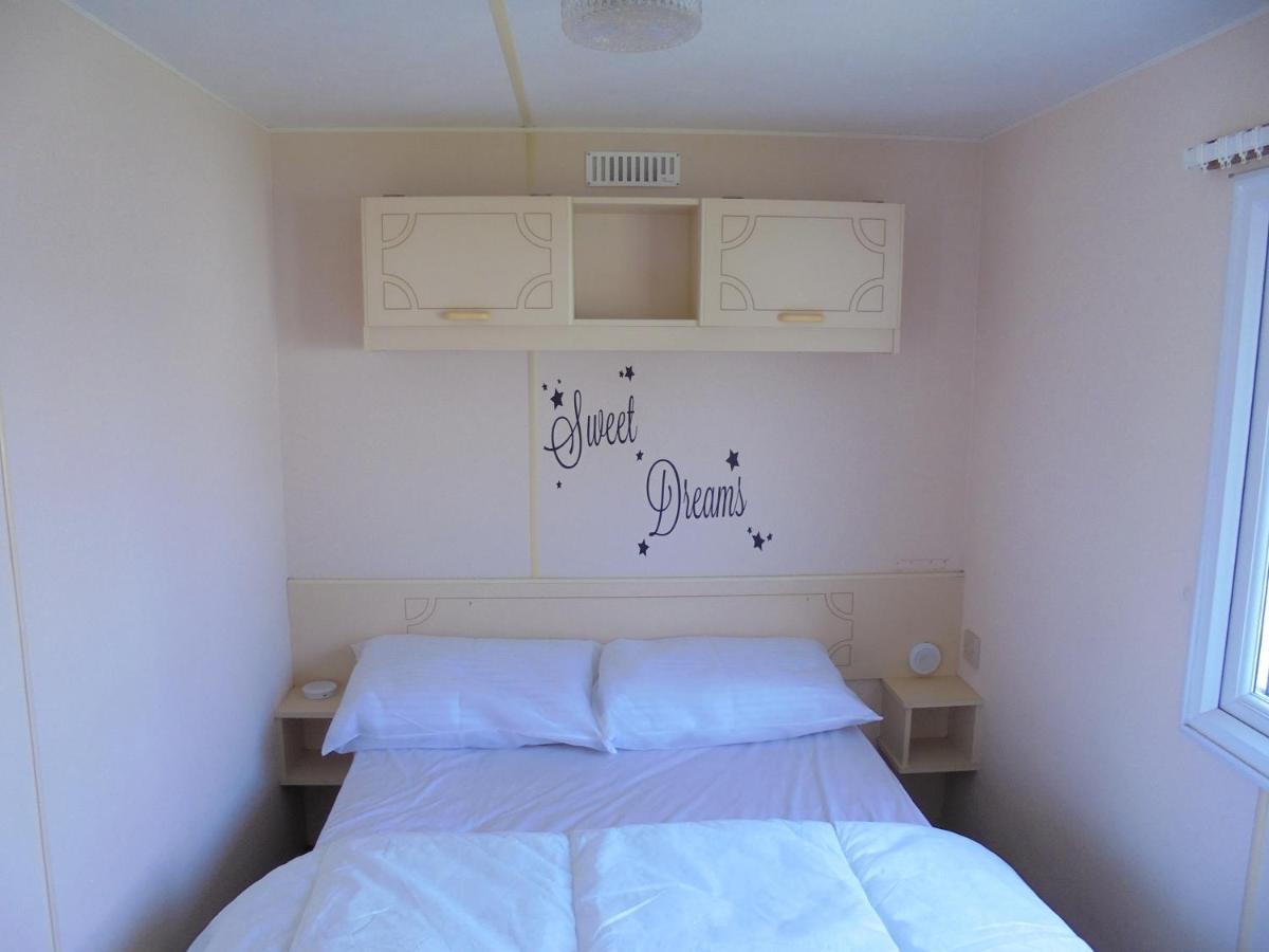 Golden Sands: Mirage Iiii:- 6 Berth, Access To The Beach อินโกลด์เมลส์ ภายนอก รูปภาพ